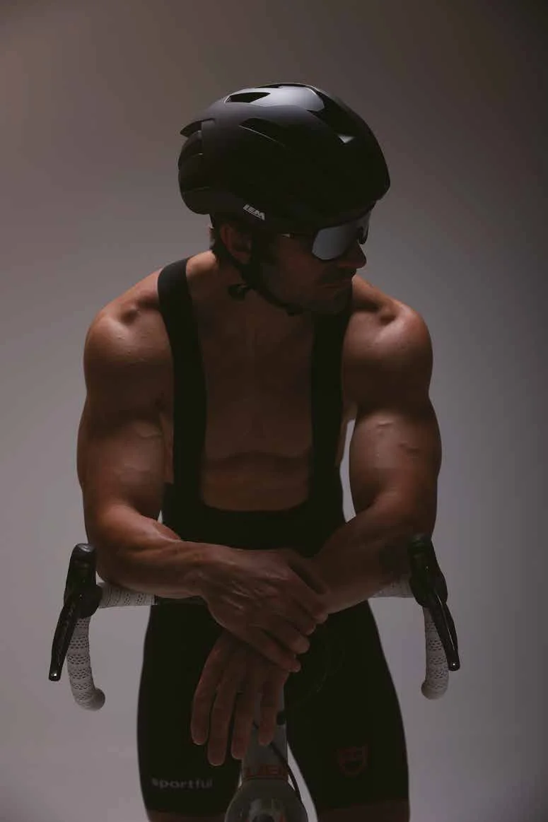Rider wearing the LEM Cipressa